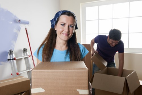 Local removal van serving homes and businesses around Bow