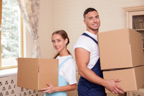 Residential moving truck options near Bow and surrounding areas